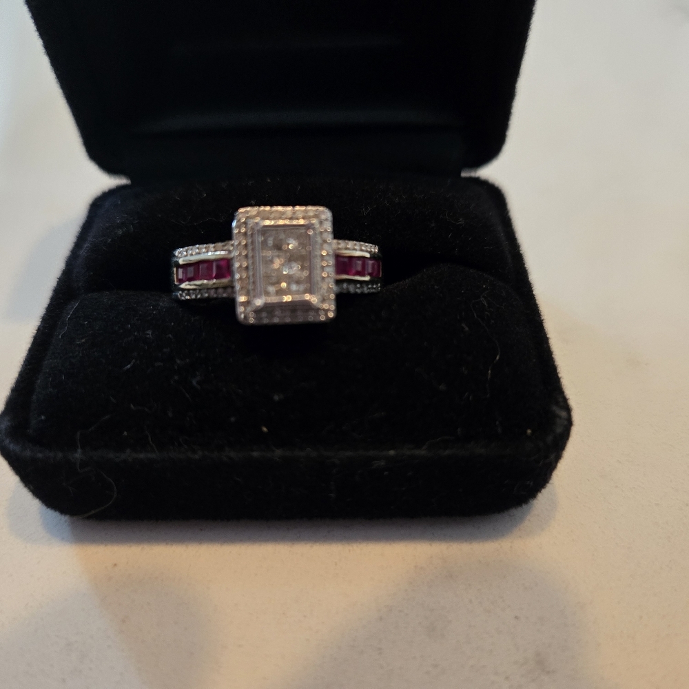 Ruby and Diamond Ring - Picture 3 of 8